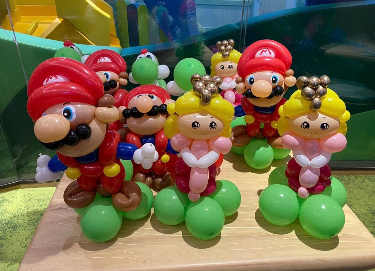 Balloon twisting
